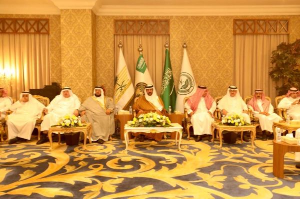 أمير منطقة الرياض يستقبل رئيس مجلس إدارة الاتحاد السعودي للسيارات والدراجات النارية