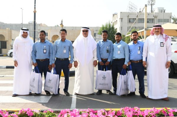 مدير مستشفى الثغر يدشن حمله شلل الاطفال بمركز صحي ام السلم