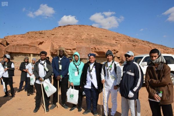 أمير عسير يشهد ورش عمل لبحث آليات تحسين جودة الاتصالات