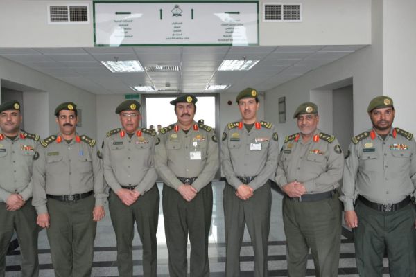 سمو نائب أمير الرياض يستقبل رئيس مجلس إدارة الجمعية السعودية للعلوم السياسية