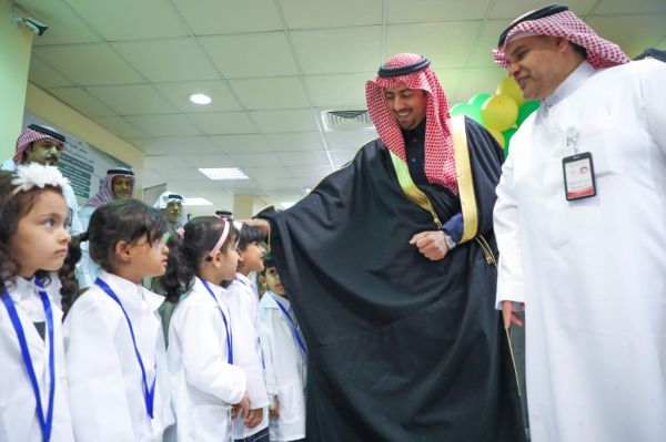 الشعراء ينثرون إبداعهم في مركز الملك فهد الثقافي
