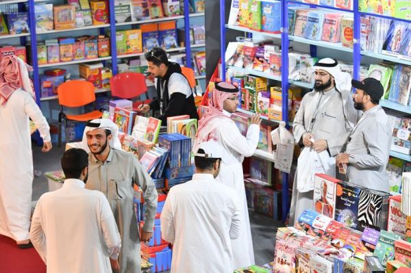 التجارة تشهر بمواطن تستر على وافد بمقابل 900 ريال شهرياً