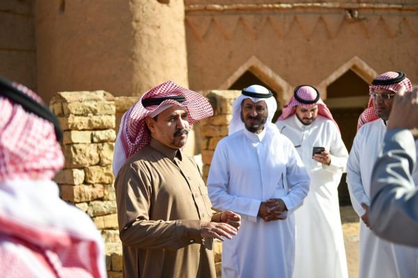 فنون المدينة المنورة تستقبل فريق شخصيات المدينة