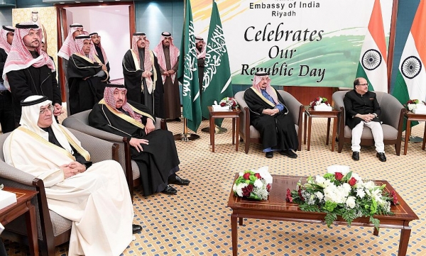 ولي العهد البحريني يستقبل الأمير سلطان بن أحمد بن عبدالعزيز ورئيس وأعضاء مجلس الأعمال السعودي البحريني