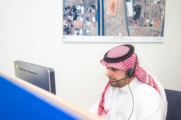 أمانة الشرقية تبدأ تجربتها الأولى باستخدام المواد المالئة لمعالجة هبوطات الشوارع