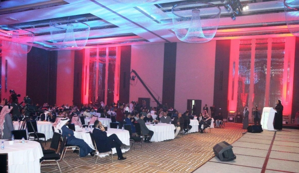 256 متسابقاً ينتقلون للمرحلة الأخيرة من التصفيات الأولية في بطولة شتاء الرياض للبلوت