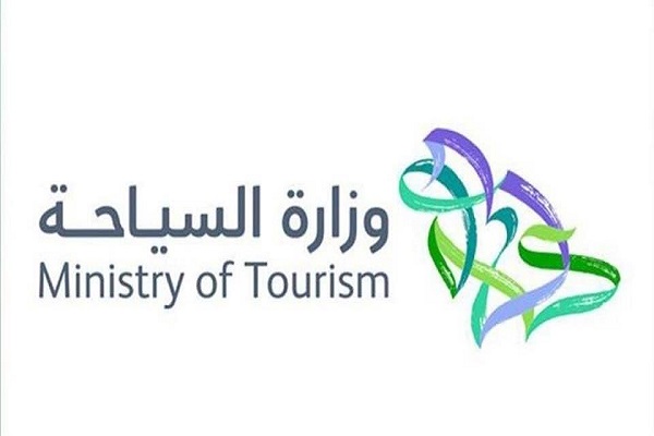 أمير منطقة الرياض يستقبل المشرف العام على مركز الملك سلمان للإغاثة والأعمال الإنسانية