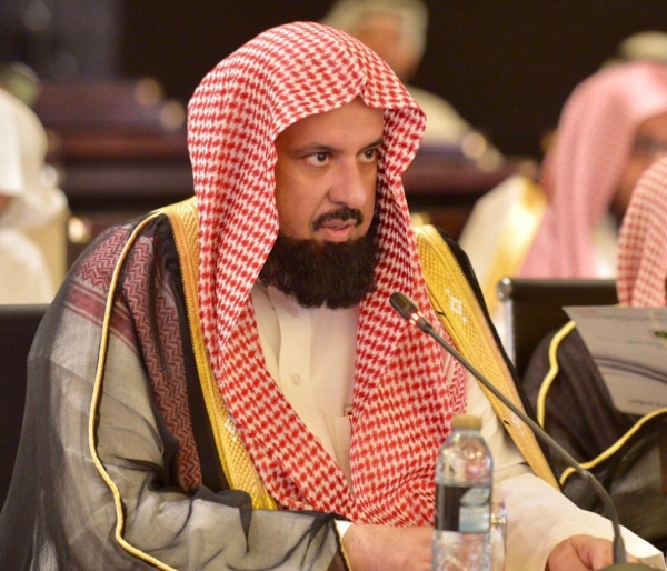 العواد: عندما يُمس حق مواطن أياً كان عمره فهو يمس الجميع