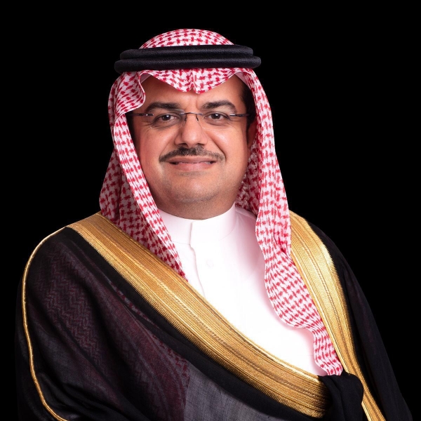 القبض على خمسة مواطنين قاموا برمي إحدى المركبات الرسمية بالحجارة في الجوف