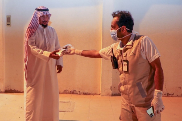 لقاء ثقافي افتراضي بأدبي الأحساء بعنوان لماذا نقرأ و متى نكتب و كيف نؤلف وننشر
