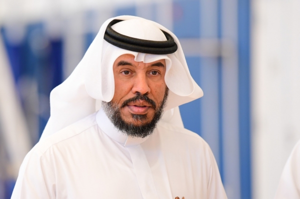 اعتماد الإجراءات الاحترازية للحد من انتشار كورونا في قطاعات تجارة الجملة والتجزئة والمقاولات والصناعات