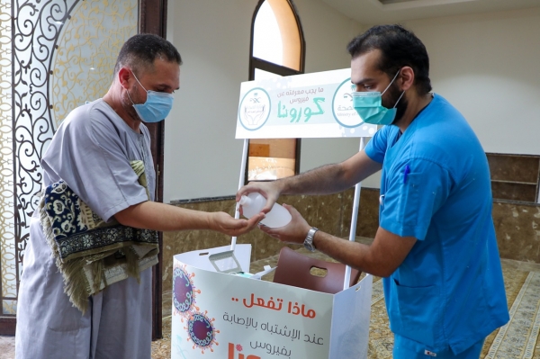 رحلة النقد الأدبي محاضرة افتراضية في أدبي الأحساء