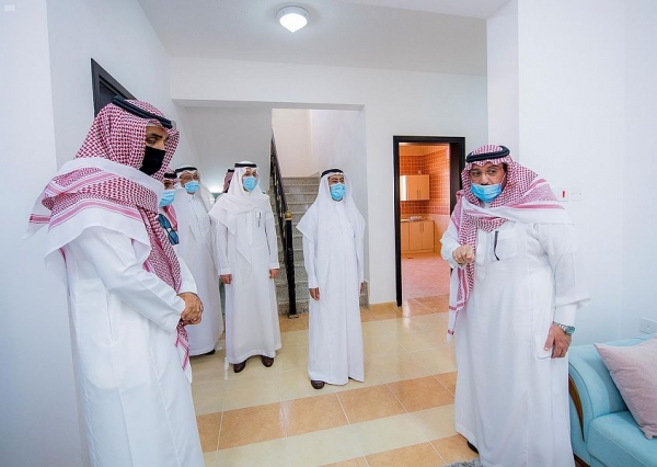 الأمير فيصل بن مشعل يزور محافظة الرس ويتفقد مشروع مستشفى الولادة والأطفال ونادي الطيران