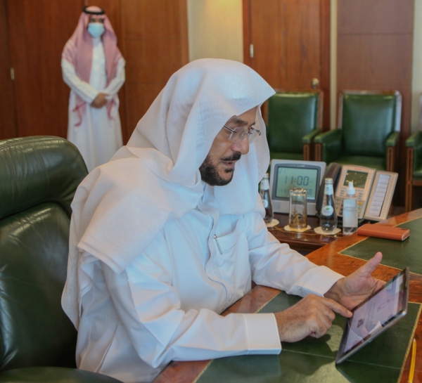 الرعاية الصيدلية بصحة جدة ومجمع إرادة يكرمون فرسان الصيدلية