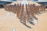 قائد القوات الجوية يقف على استعدادات المشاركين بتمرين علم الصحراء 2021