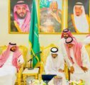 محافظ بيشة يدشن برنامج حلول لقطاع الأعمال
