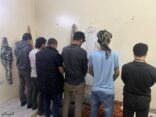 “التجارة” تضبط عمالة مخالفة تمارس الغش بتعبئة التمور الرديئة في عبوات جديدة بأسماء فاخرة