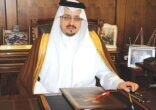 أمير عسير يكرم ذوي الاحتياجات الخاصة ويتسلم دعماً مالياً لمجلس السياحة بالمنطقة