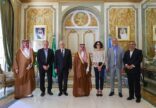 وزير الخارجية يلتقي بنائب رئيس مجلس الوزراء وبوزير الدفاع في جمهورية الأرجنتين