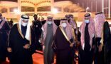 ولي عهد مملكة البحرين يغادر الرياض