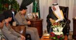 أمير المنطقة الشرقية يستقبل مدير الأمن العام