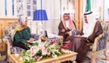 خادم الحرمين الشريفين يستقبل وزيرة خارجية اندونيسيا