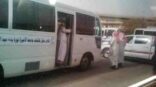 مصدر بـ”جامعة نورة”: طالبة “الباص” تستحق الطرد