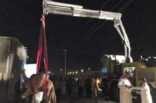 انتشال جمل سقط في خزان مياه