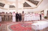 بالصور.. ولي ولي العهد يتقدم مستقبلي جثمان قائد القوات الجوية ويؤدي عليه صلاة الجنازةv