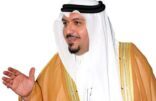 فتاة تستغيث بأمير القصيم بعد عضلها.. فيتوسط لها ويعقد قرانها بمكتبه