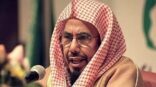 الشيخ المطلق يدعو الأئمة إلى ترك استخدام مكبرات الصوت ذات الصدى