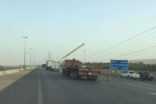 سقوط برج ضغط عالٍ يقطع الكهرباء عن أربع محافظات في الرياض