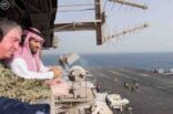 بالصور.. محمد بن سلمان يزور حاملة الطائرات الأمريكية في الخليج العربي
