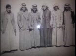 ناشطون يتداولون صورة لأمير الحدود الشمالية الجديد التقطت قبل أكثر من 40 عاماً