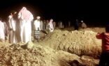 «جباري» أول مَن دُفِنَ بمقبرة تبرع بأرضها