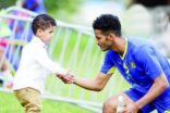 “FIFA” يهنئ هزازي النصر