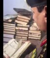 بالفيديو.. الفريق المحرج يقرأ متأثراً آية “الشهر الحرام” بمصحف تضرر في تفجير “طوارئ عسير”