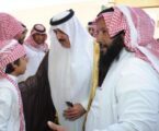 بالصور.. متعب بن عبدالله يقدم واجب العزاء في شهيدين من منسوبي الحرس الوطني