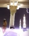 ​بالفيديو.. “صاعقة رعدية” تضرب بالقرب من المسجد النبوي وترعب المصلين