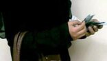 جمعية خيرية تزيد راتب موظفة 5 ريالات.. و”تأمل أن يكون ذلك حافزاً لها لمزيد من العطاء”!