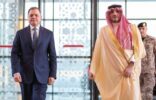 الأمير عبدالعزيز بن سعود يلتقي وزير الداخلية المصري