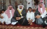بالصور.. وكيل إمارة جازان يؤدي صلاة الجنازة على جثمان الشهيد علي بن محاسن