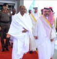 رئيس جمهورية القمر المتحدة يصل جدة
