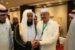 امام المسجد النبوي يلتقي ضيوف برنامج خادم الحرمين للحج والعمرة