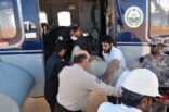 طيران الأمن ينقل مصاب اماراتي تعرض لحادث بالربع الخالي