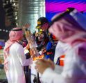 سمو وزير الرياضة يُتوج الهولندي ماكس فيرستابين بجائزة السعودية الكبرى للفورمولا 1
