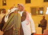 اللواء الدويسي ينقل تحيات وتقدير أمير جازان للشيخ الفيفي