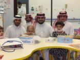 عبدالصمد القرشي تنثر البسمة على شفاه محاربي السرطان بمركز الأميرة نورة بمدينة الملك عبد العزيز الطبية بمحافظة جدة