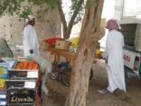 مصادر 2 طن مواد غذائية والقبض على باعة جائلين بمكة المكرمة
