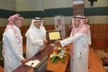 خلال رعايته لحفل المتقاعدين العرج :  نرحب بأية مبادرة لتطوير العمل والدولة تتجه لتحفيز المتميزين